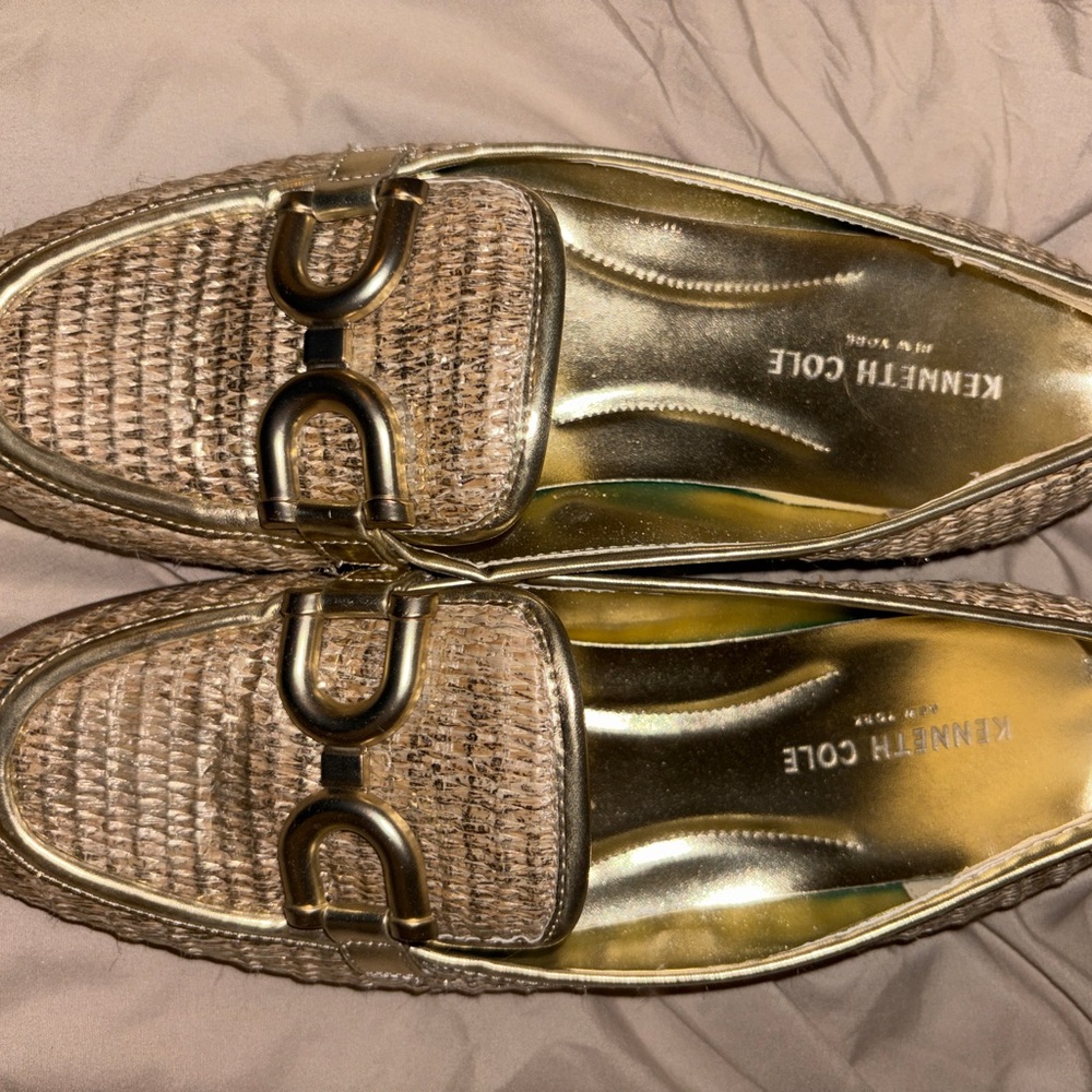 Kenneth Cole Women's Gold Loafers